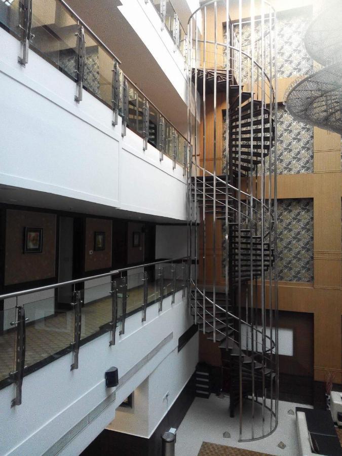 Hotel Pitrashish Pride Igi Intl Airport Delhi Экстерьер фото