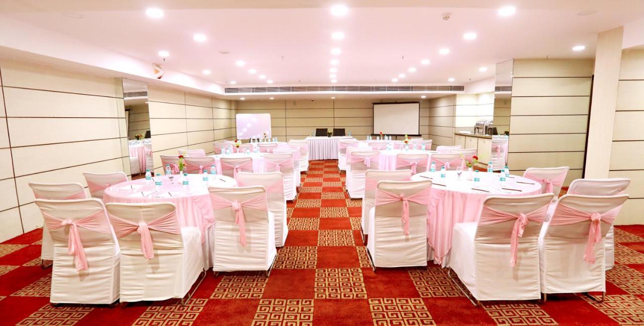 Hotel Pitrashish Pride Igi Intl Airport Delhi Экстерьер фото