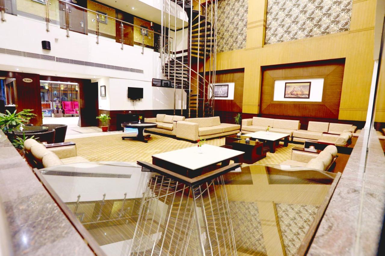 Hotel Pitrashish Pride Igi Intl Airport Delhi Экстерьер фото