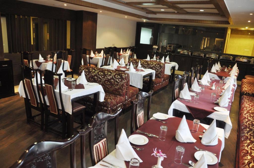 Hotel Pitrashish Pride Igi Intl Airport Delhi Экстерьер фото