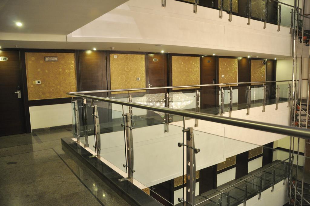 Hotel Pitrashish Pride Igi Intl Airport Delhi Экстерьер фото